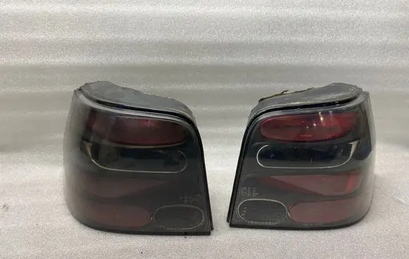 Volkswagen Golf V Rear/tail lights SK3711GLF98