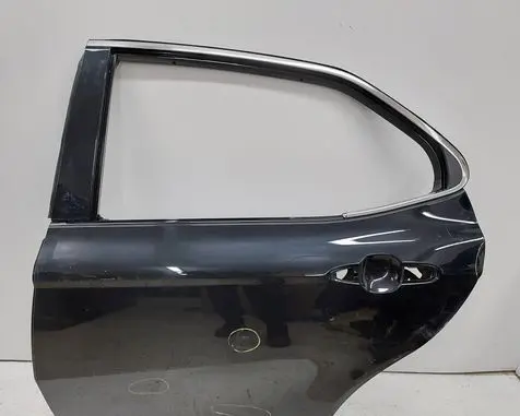 Toyota Camry VIII XV70 Rear door