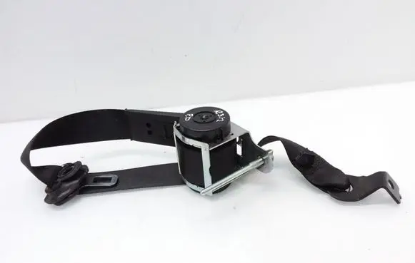 Opel Zafira B Front seatbelt 13242305