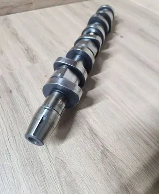 Volkswagen PASSAT B5.5 Camshaft 038109101R 38109101R