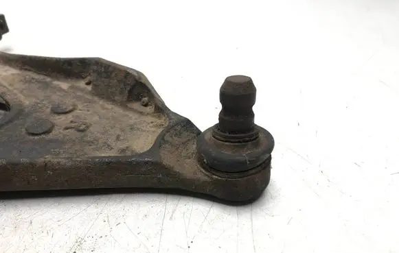 Volvo S70 V70 V70 XC Front lower control arm/wishbone 8628498 9492917