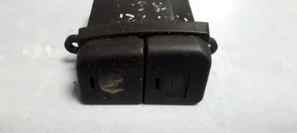 Windscreen/window heater switch