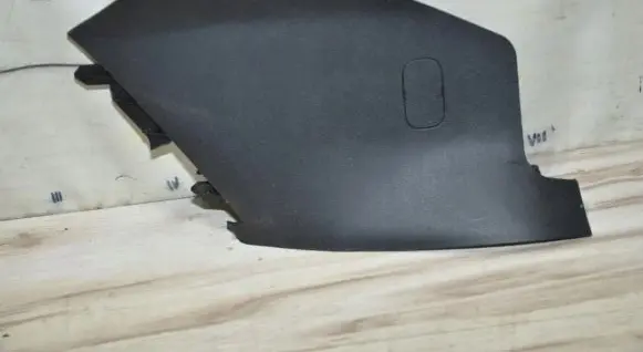 Peugeot Partner III Dashboard lower bottom trim panel 9816562977