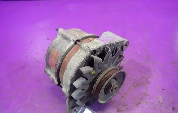 Opel Vectra A Generator/alternator 