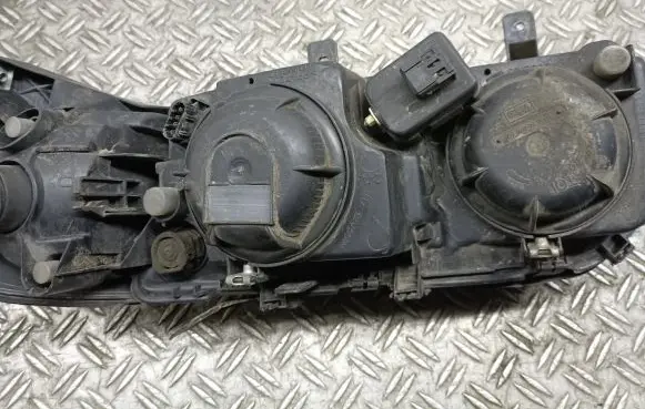 Volvo S80 Headlight/headlamp