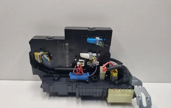 Mercedes-Benz E C207 W207 SAM control unit A2129003702 2129003702 5DK00962056