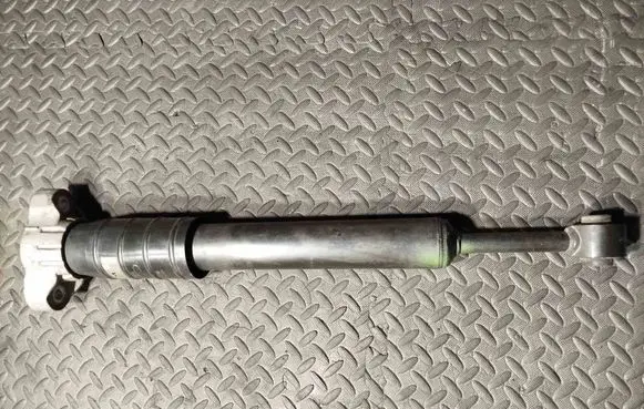 Maserati Ghibli Rear shock absorber/damper 06700088990 06700028330 MT125B