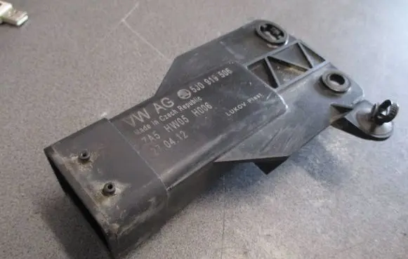 Skoda Fabia Mk2 (5J) Coolant fan relay 5J0919506 H006