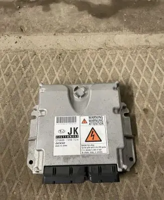 Subaru Outback Engine control unit/module 22611AN042 2758007494