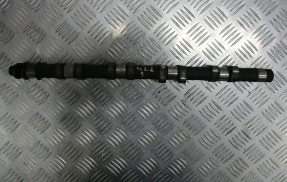 Opel Vectra C Camshaft 