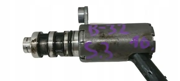 Audi A4 S4 B9 Oil pressure sensor 06m115393d