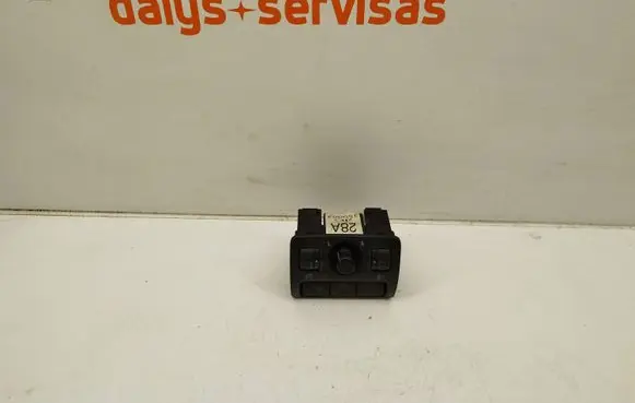 Subaru Legacy Wing mirror switch 159954