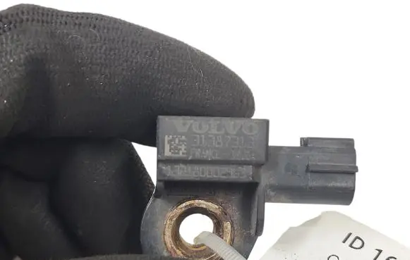 Volvo V40 Airbag deployment crash/impact sensor 31387313
