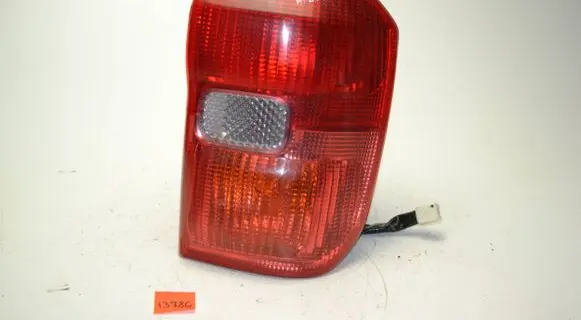 Toyota RAV 4 (XA20) Rear/tail lights