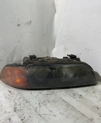 BMW 5 E39 Headlight/headlamp 15214000