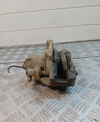Volkswagen PASSAT B5 Front brake caliper