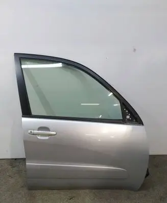 Toyota RAV 4 (XA20) Front door 