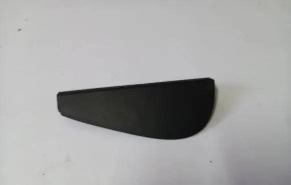 Renault Megane III Rear arch trim 833310006R