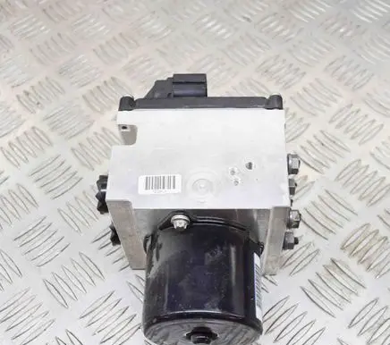 Volkswagen PASSAT B6 ABS Pump 16705910 16705710K
