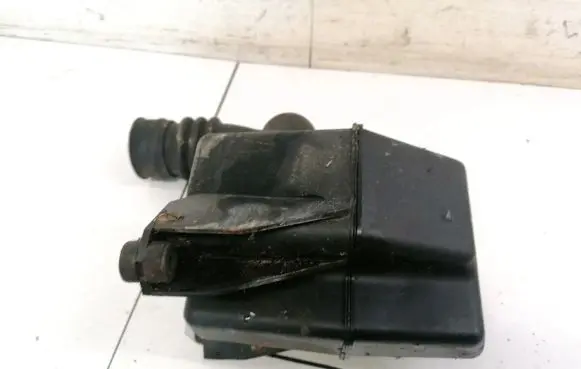 Land Rover Freelander Vacuum air tank 