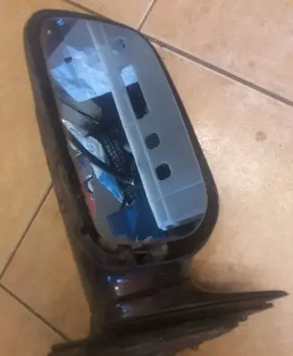 Audi A6 S6 C4 4A Front door electric wing mirror 0117362 0117361