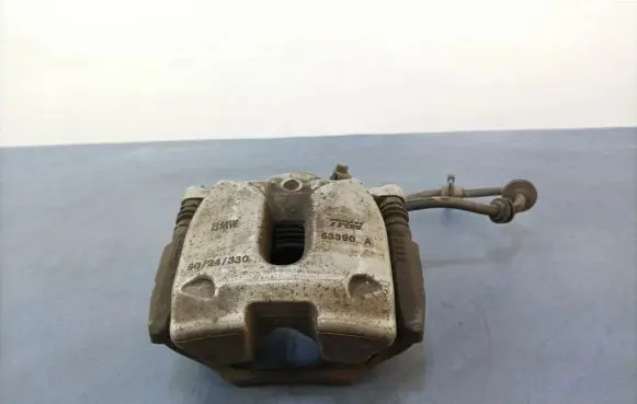 BMW 5 G30 G31 Front brake caliper 53390A