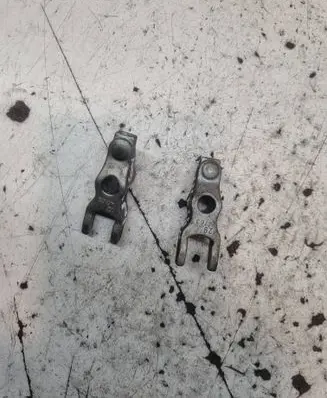 Opel Insignia A Fuel Injector clamp holder 294763
