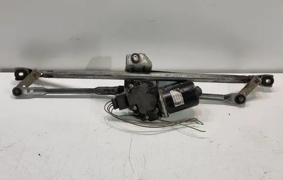 Audi A6 S6 C5 4B Front wiper linkage and motor 4B1955023C 8D1955113C