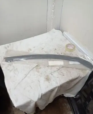 Mercedes-Benz GL X164 Front door rubber seal A1647201478