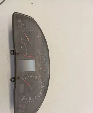 Audi A6 S6 C5 4B Speedometer (instrument cluster) 4B0919881 110008890