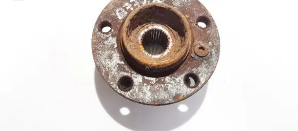 BMW 7 E65 E66 Rear wheel hub