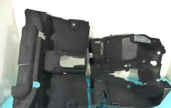 Alfa Romeo Giulietta Front floor carpet liner 01560943780 IMPRK1326798