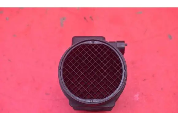 Opel Zafira A Mass air flow meter 90530463
