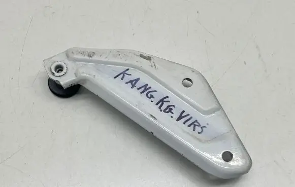 Renault Kangoo II Sliding door upper roller guide/hinge 497754