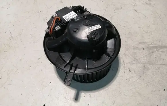 Volkswagen PASSAT B6 Heater fan/blower 3C1820015G 3C0907521