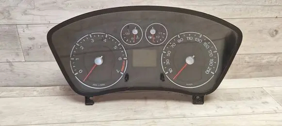 Ford Fiesta Speedometer (instrument cluster) VP6S6F10894