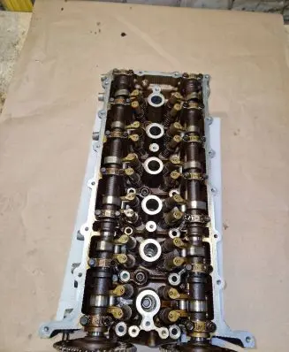 Chevrolet Epica Engine head 94580972 YS6251A