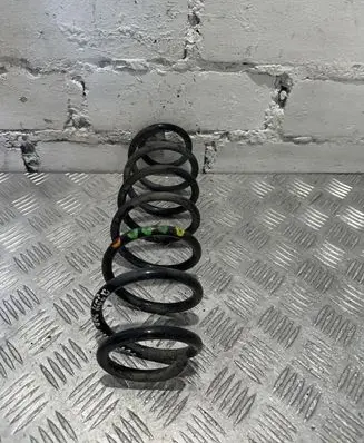 Volkswagen Polo V 6R Rear coil spring