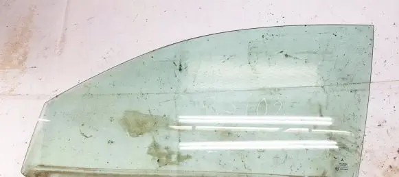 Mitsubishi Space Star Front door window glass four-door