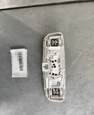 Audi Q2 - Rear seat light 8v0947111bc5