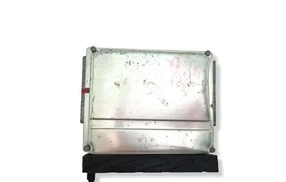Volvo V70 Engine control unit/module 0261207392 08627757A
