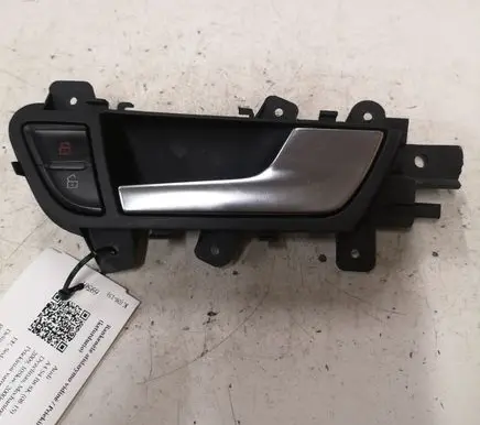 Audi A4 S4 B8 8K Front door interior handle 8K0837020