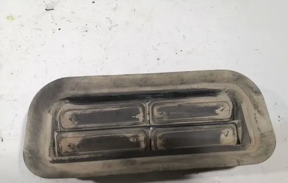 Volkswagen Phaeton Quarter panel pressure vent 3D0819465