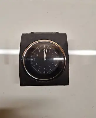 Volkswagen Phaeton Clock 102399001 3D0919204B