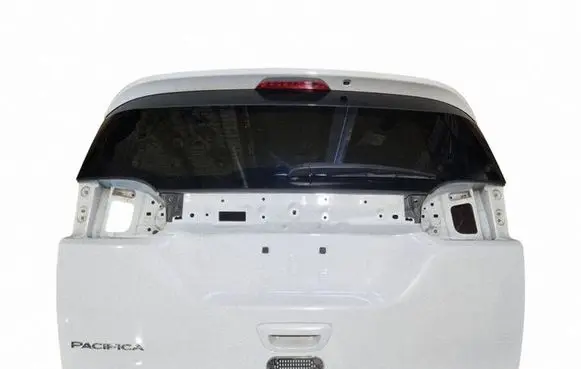 Chrysler Pacifica Tailgate/trunk/boot lid