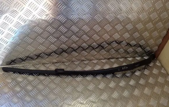 Honda CR-V Front wiper blade arm