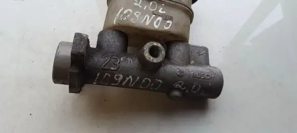 Nissan Primera Master brake cylinder 22157979