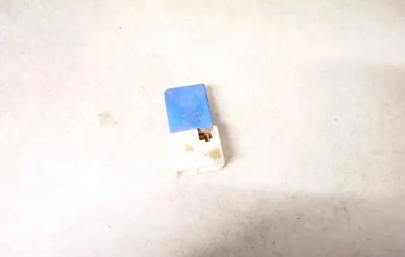 Nissan X-Trail T30 Other relay 2523079915