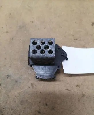 Coolant fan relay