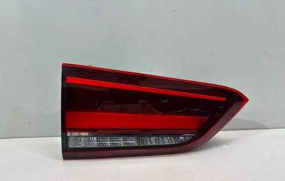 BMW X1 F48 F49 Rear/tail lights 7477717